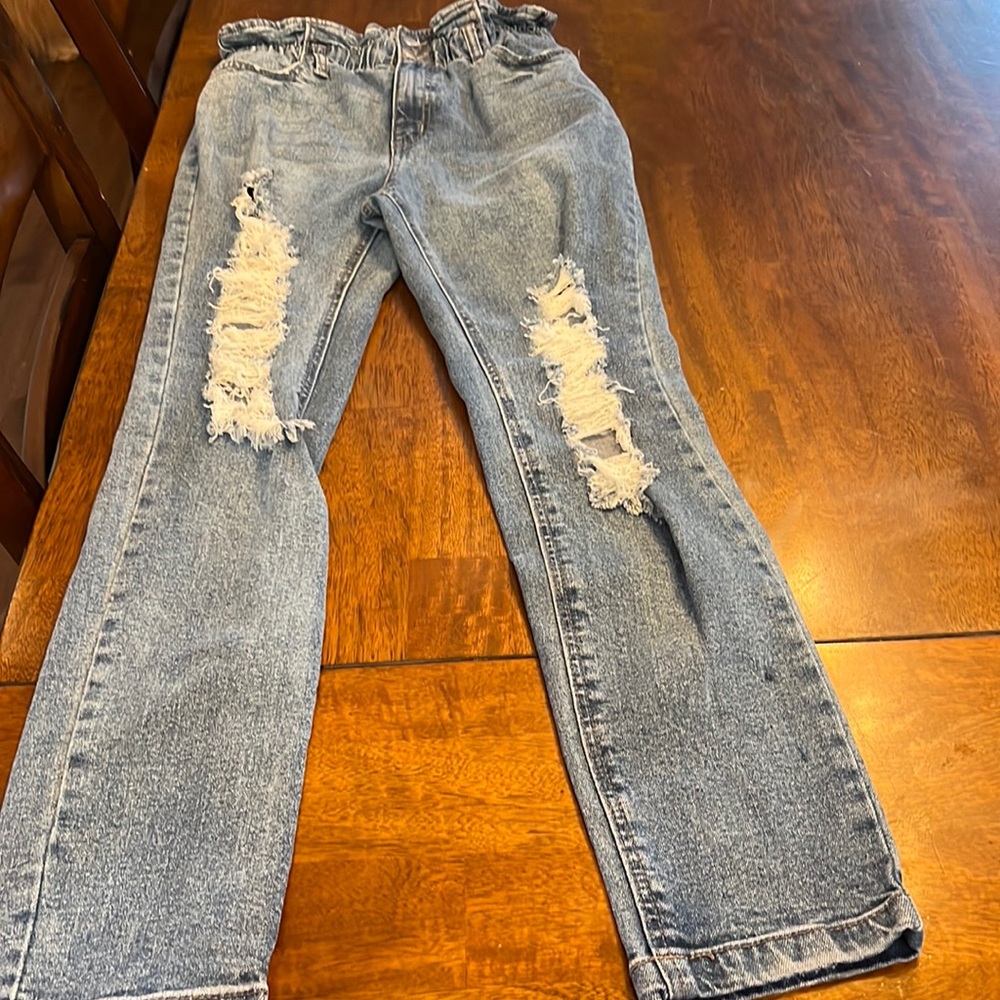 Tinseltown high waisted elastic jeans size 3